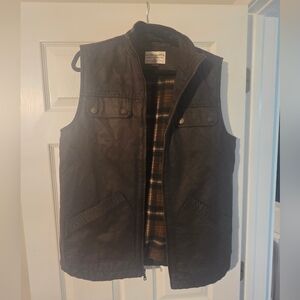 Cody James waxed cotton flannel-lined vest.